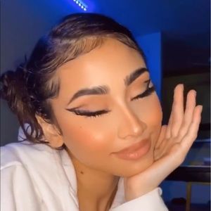 Meet your Posher, Liss